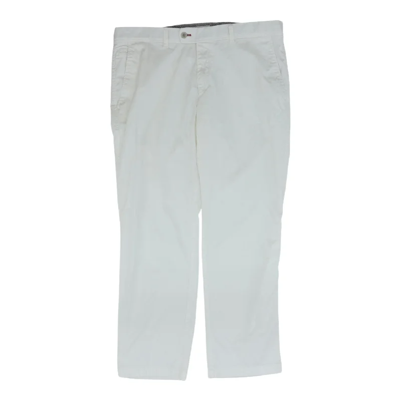 White Solid Chino Pants